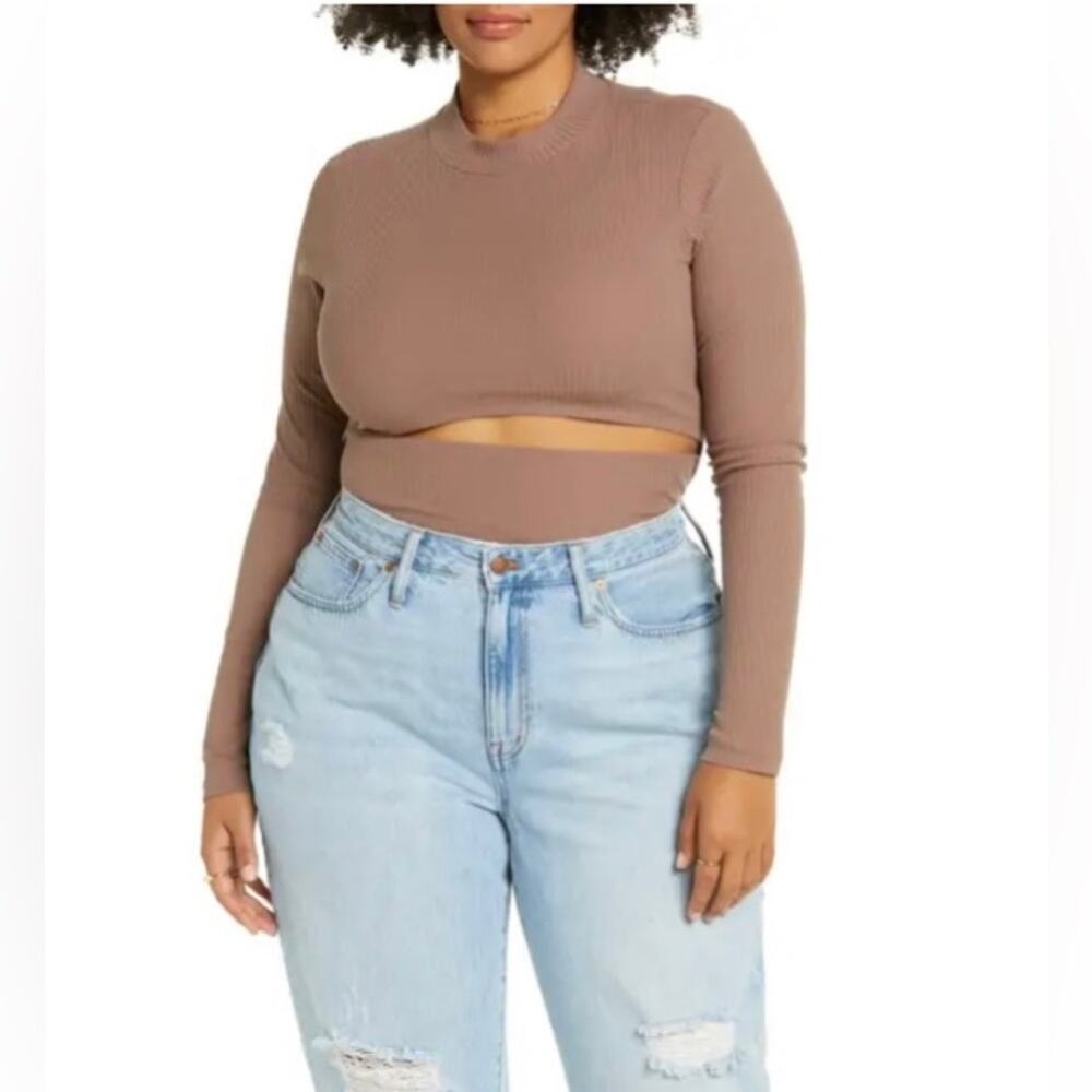 Women's nude color Top 2xl Plus long sleeve